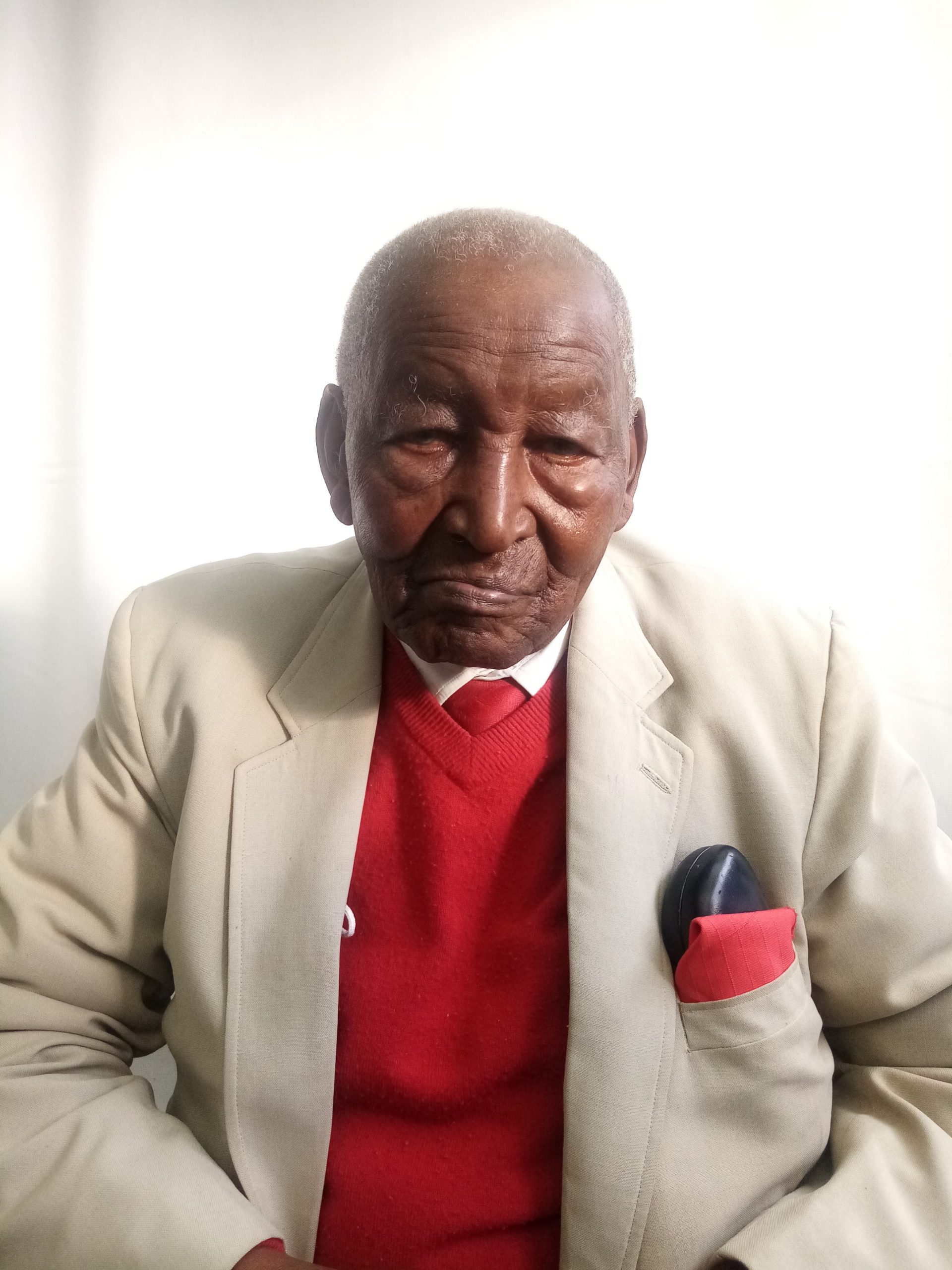 Veteran politician of Last Lancaster House George Nthenge dies in Nairobi.
