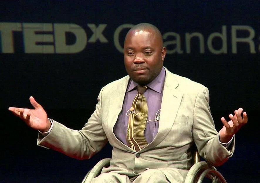 FORMER MP SHOOTS HIMSELF IN A PARLIAMENT