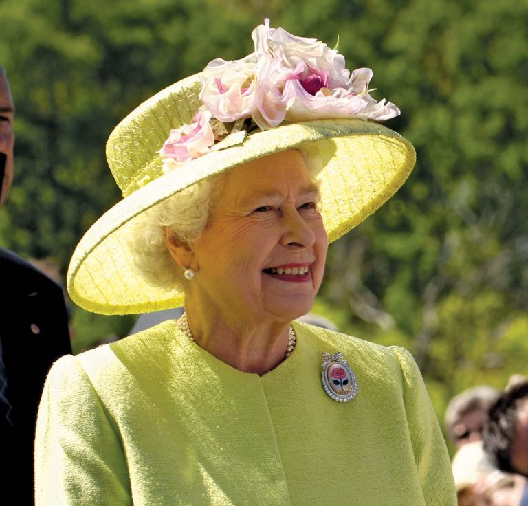 UK TO HOST 4 DAY PARTY IN HONOUR OF THE QUEEN