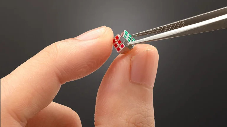 “Introducing the World’s Tiniest Rubik’s Cube: MegaHouse Unveils a Miniature Puzzle for True Enthusiasts”