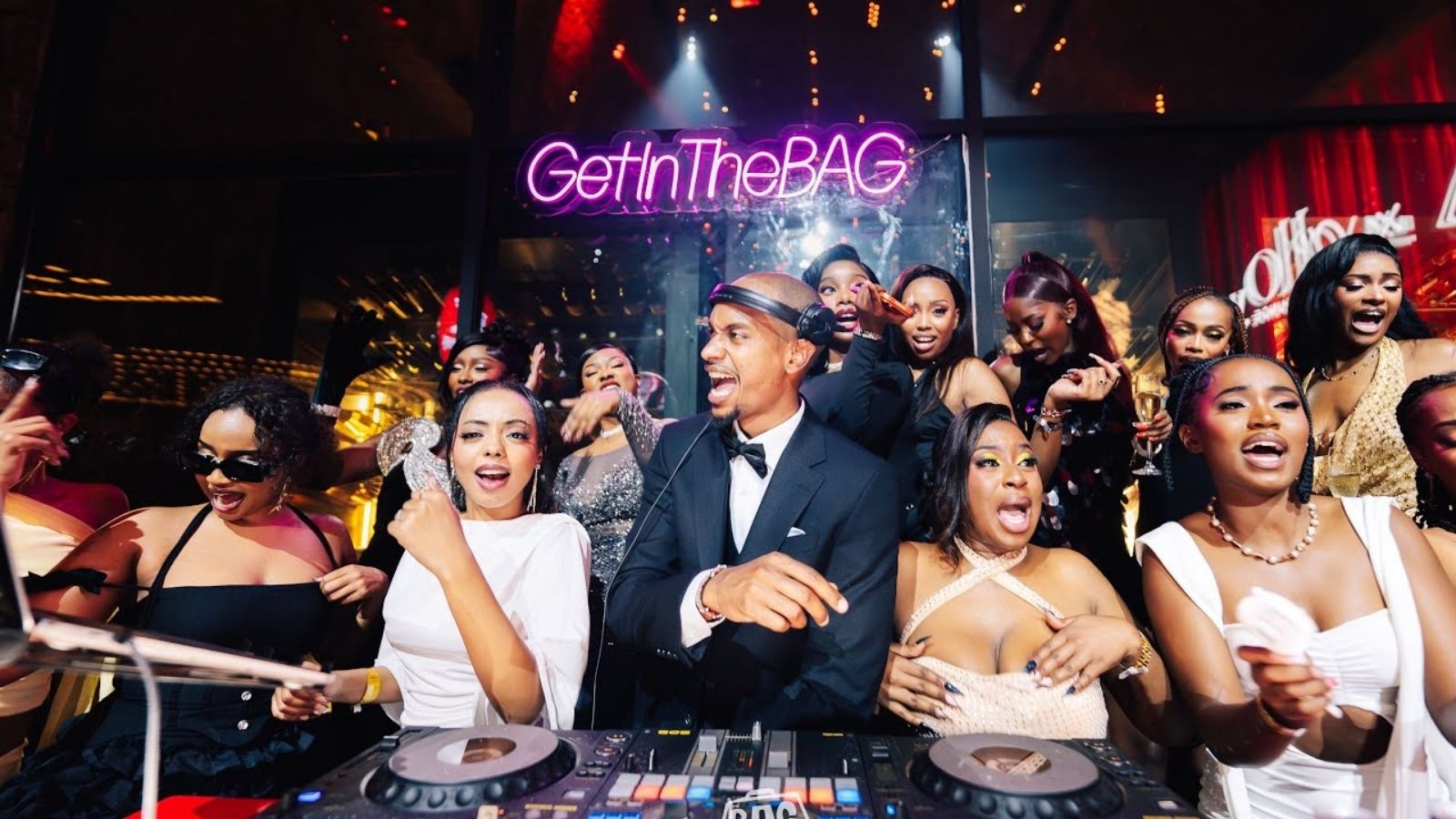 THE BAG Edition 14 Mix by DJ SHEMA – Latest Afrobeat, Amapiano & Club Bangers 2026