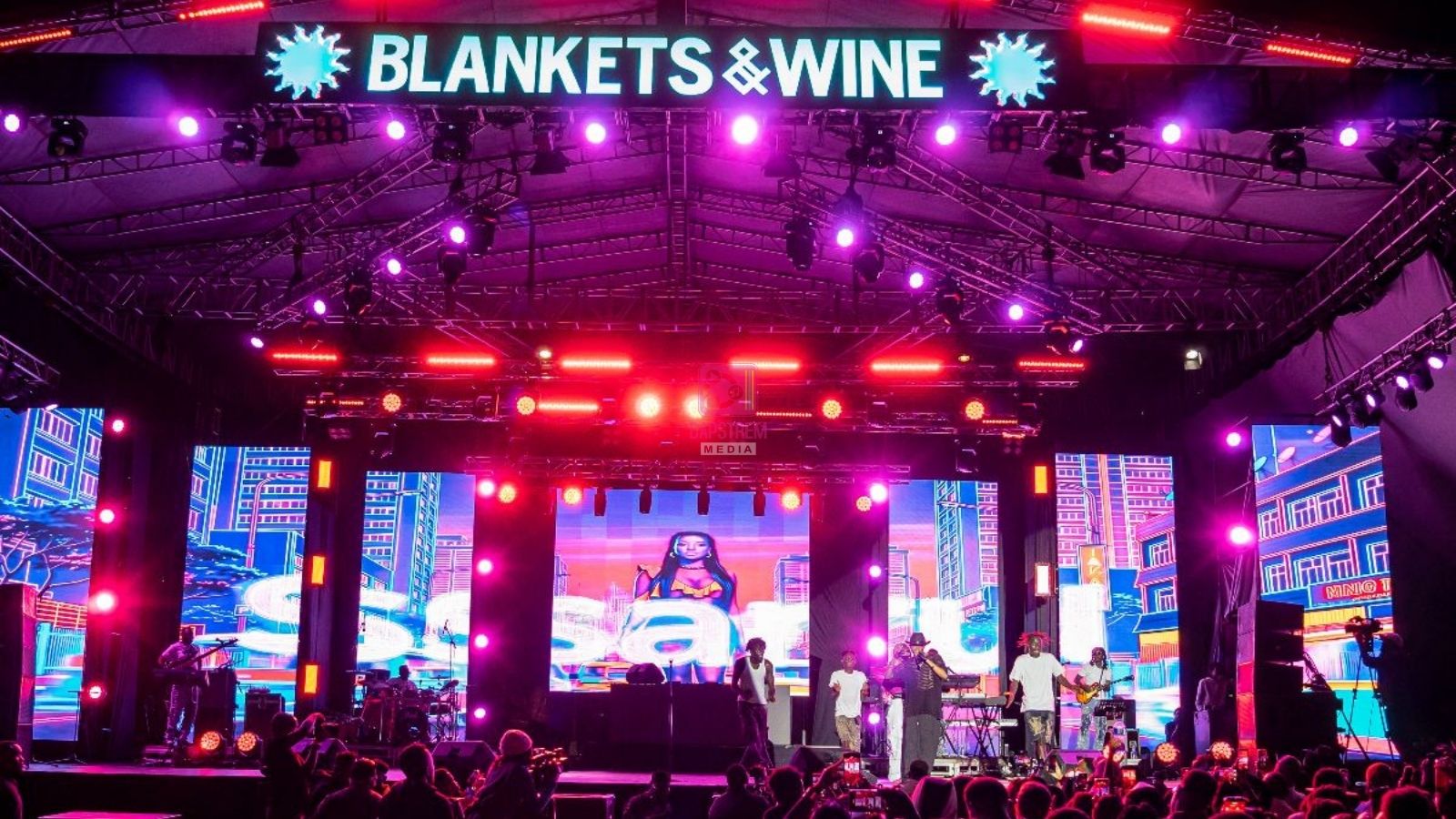 Blanktes and Wines