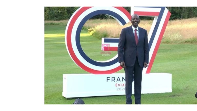 G7