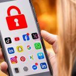 France Ban Social Media