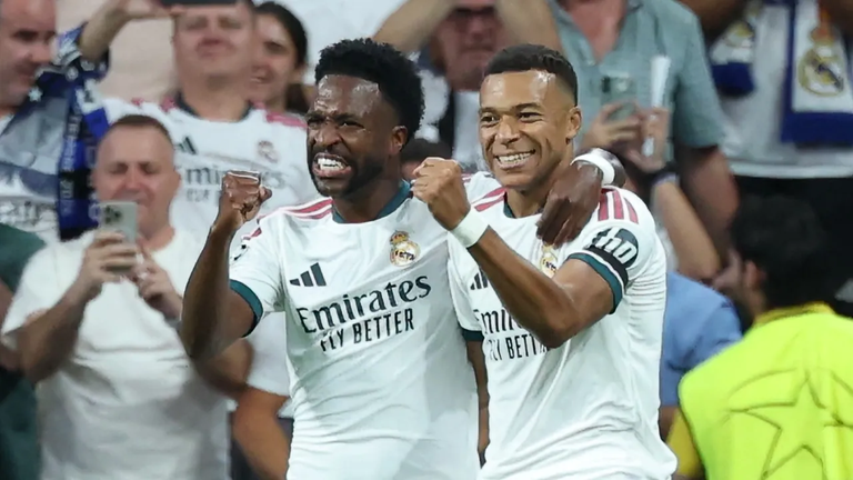 Courtois Saves Madrid as Mourinho Wins 2-1, a Nervy European Return