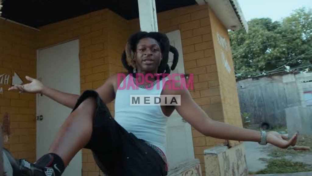 Ayetian Wins Dancehall Best New Artist Award