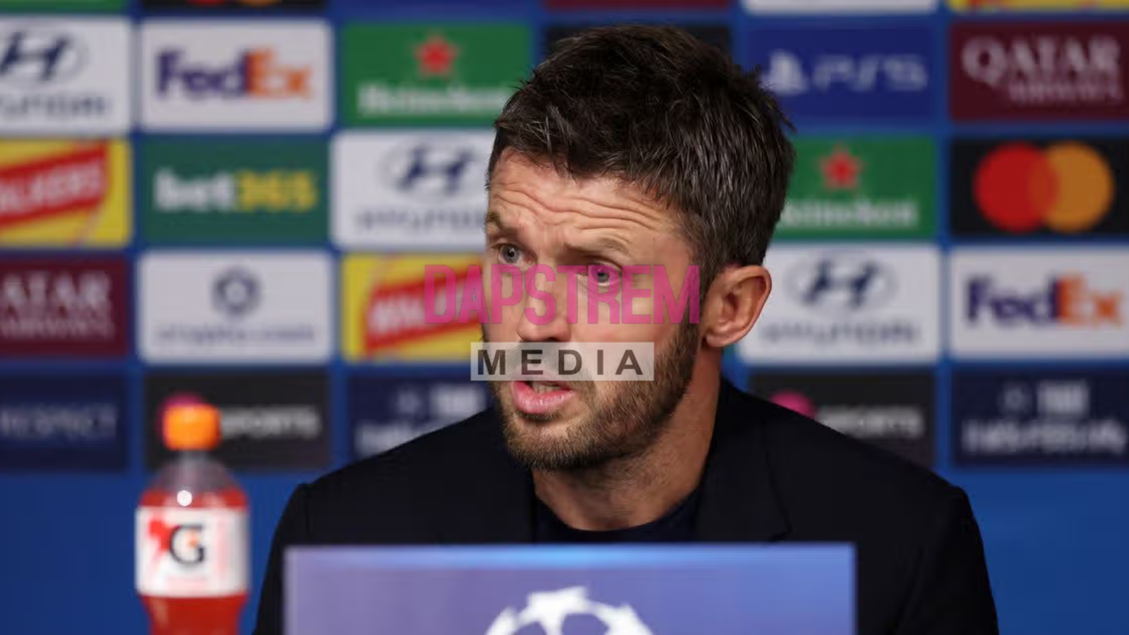 Carrick Backs Manchester United to Fight Back as Simeone Warns of Atlético Madrid Challenge