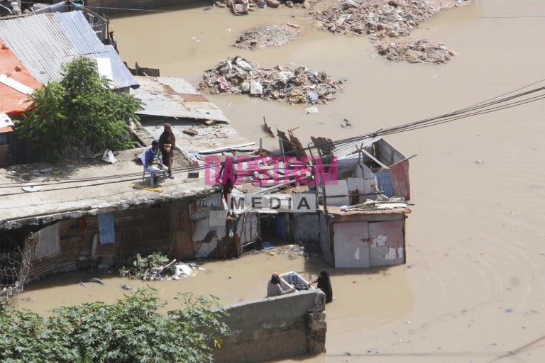 Flooding Hits Mogadishu After Heavy Rains as Somalia Braces for More Severe Weather
